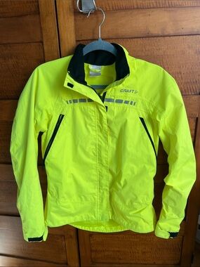 🚴🌕Craft Escape Women's Active Cycling Rain Jacket Neon Flumino